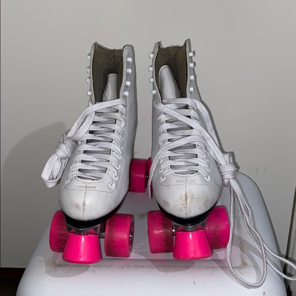 Riedell Wave Roller Skates